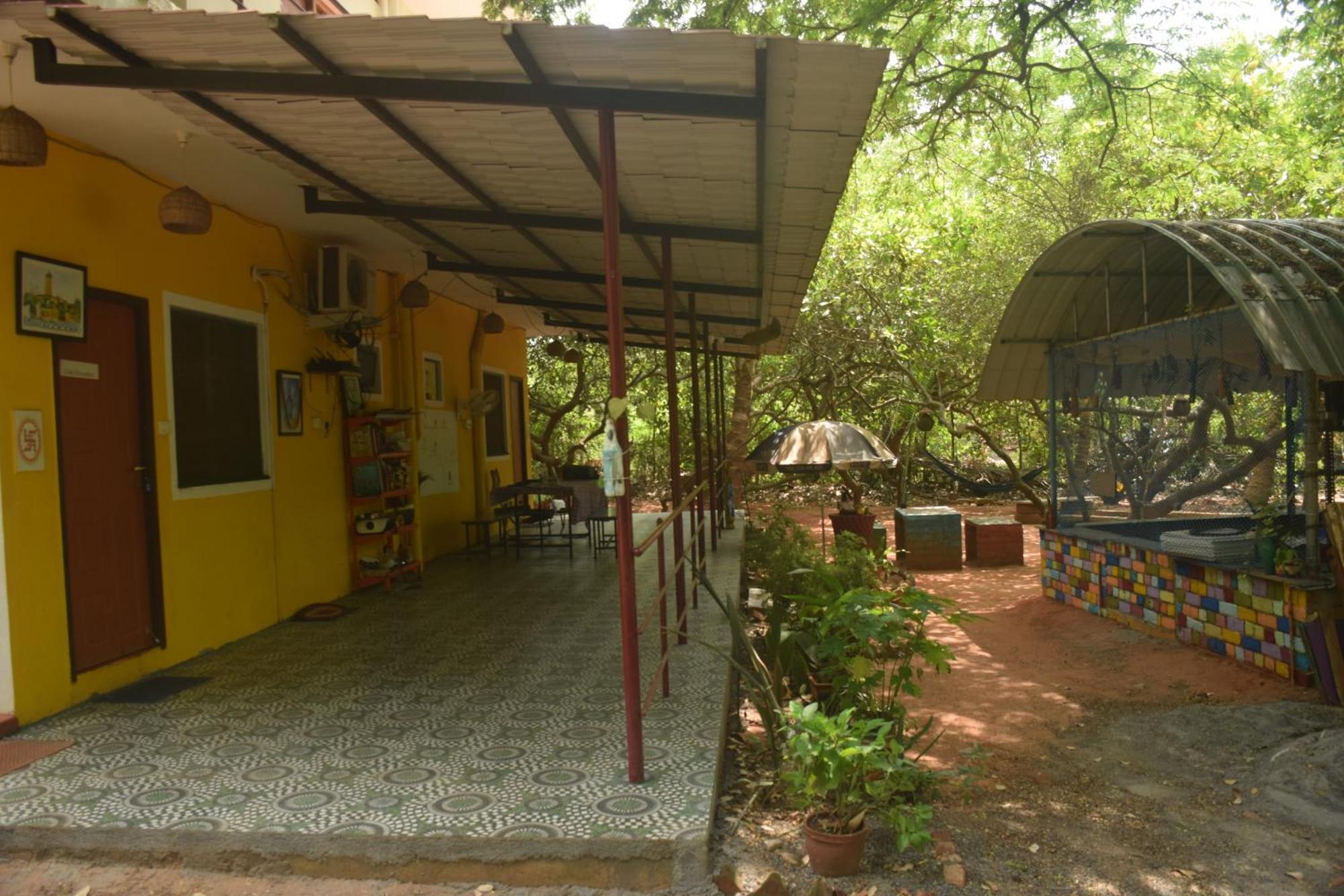 Travellers Crib Hotel Auroville Luaran gambar